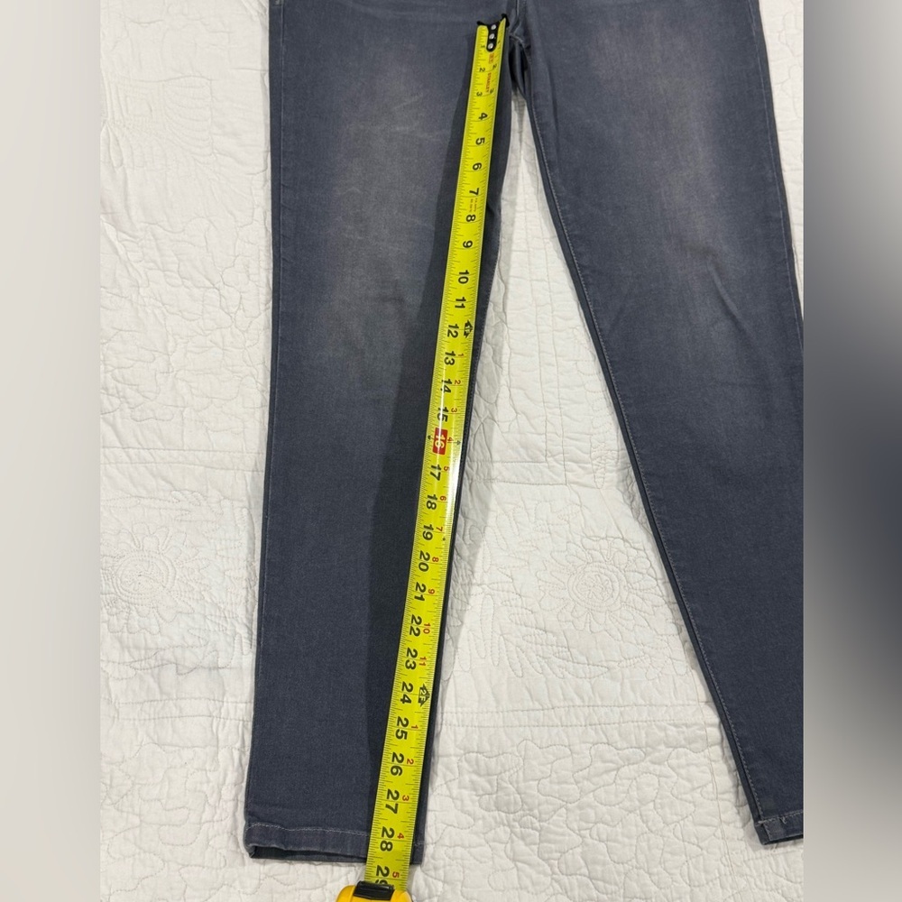 Democracy Womens Gray Stretch Skinny Jeans Size 8 - Picture 5 of 9